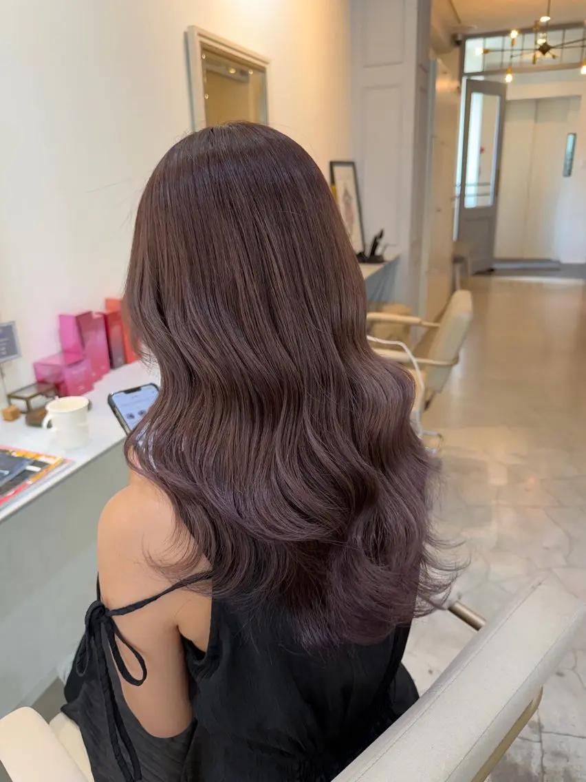 セミロング ヘアカラー トリートメント オオバヤシ マホのヘアスタイル