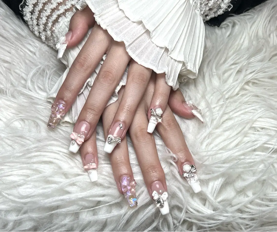 ネイル ハンドネイル ☁️Yun nail Rin☁️のネイルデザイン