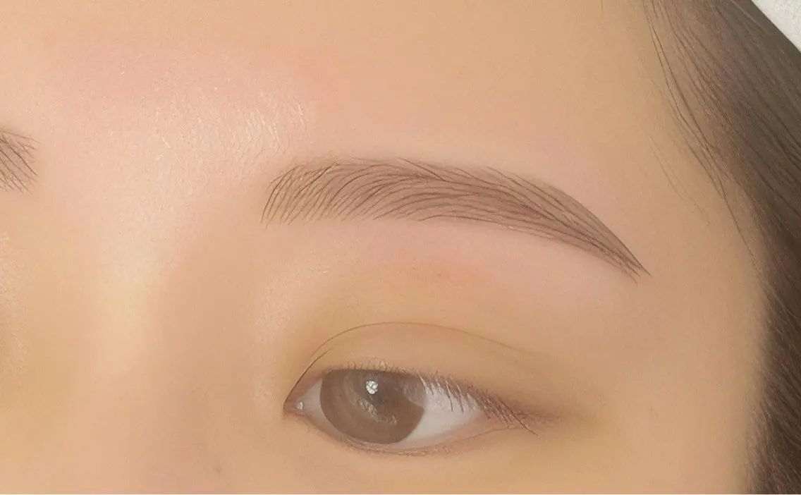 アイブロウ eyesalon 向日葵のマツエク・マツパデザイン