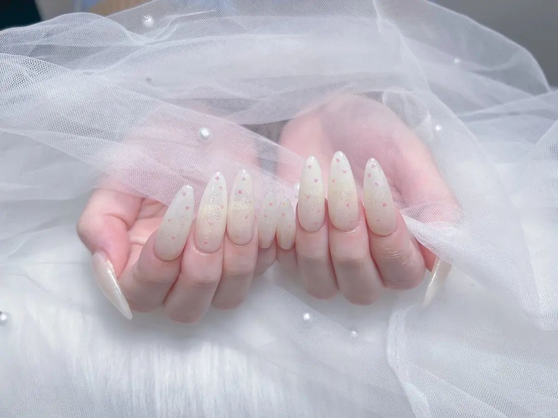 ネイル アートネイル オーロラネイル チークネイル 長さ出し フットネイル Miya _nailのネイルデザイン