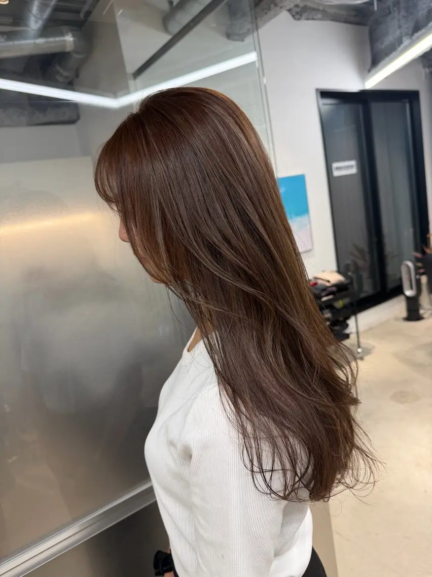 ロング ヘアカラー ブリーチ特化🎀ピ ンクカラー高橋さやかのヘアスタイル