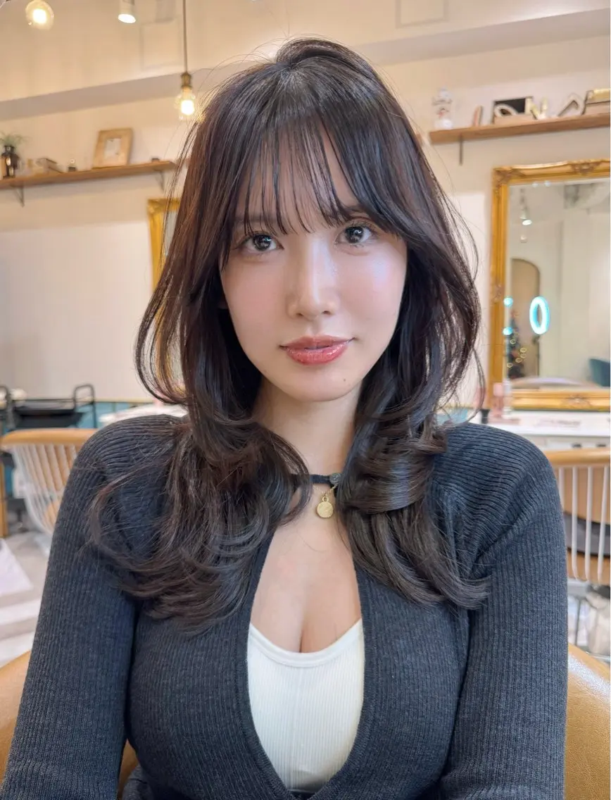 ロング カラー カット ヘアカラー トリートメント レイヤーカット /透明感カラー西田のヘアスタイル
