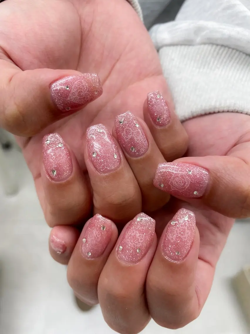 ネイル 持ち込み ハンドネイル Hisaka Mikiのネイルデザイン