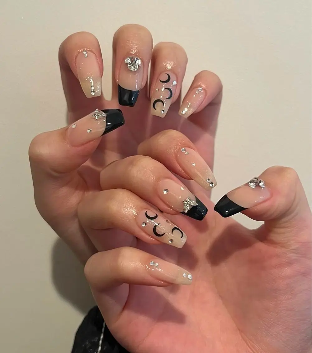 ネイル グラデーション キラキラネイル ワンカラーネイル 冬ネイル Jenn Nail Salonのネイルデザイン