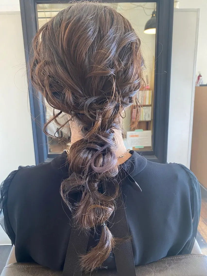 ロング ヘアアレンジ ヘアセット 🪞パーマ🐾ボブ ロング🌷川原のヘアスタイル