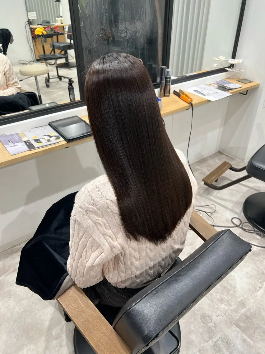ロング 桂 凛華のヘアスタイル