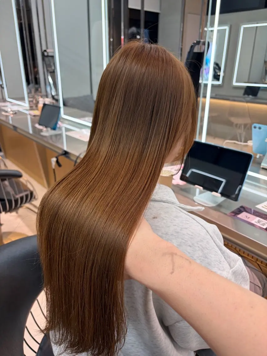 ロング カラー ヘアアレンジ ベージュカラー ブリーチ 透明感カラー ブリーチなしカラー 髪質改善 【博多髪質改善】 吉村 清志のヘアスタイル