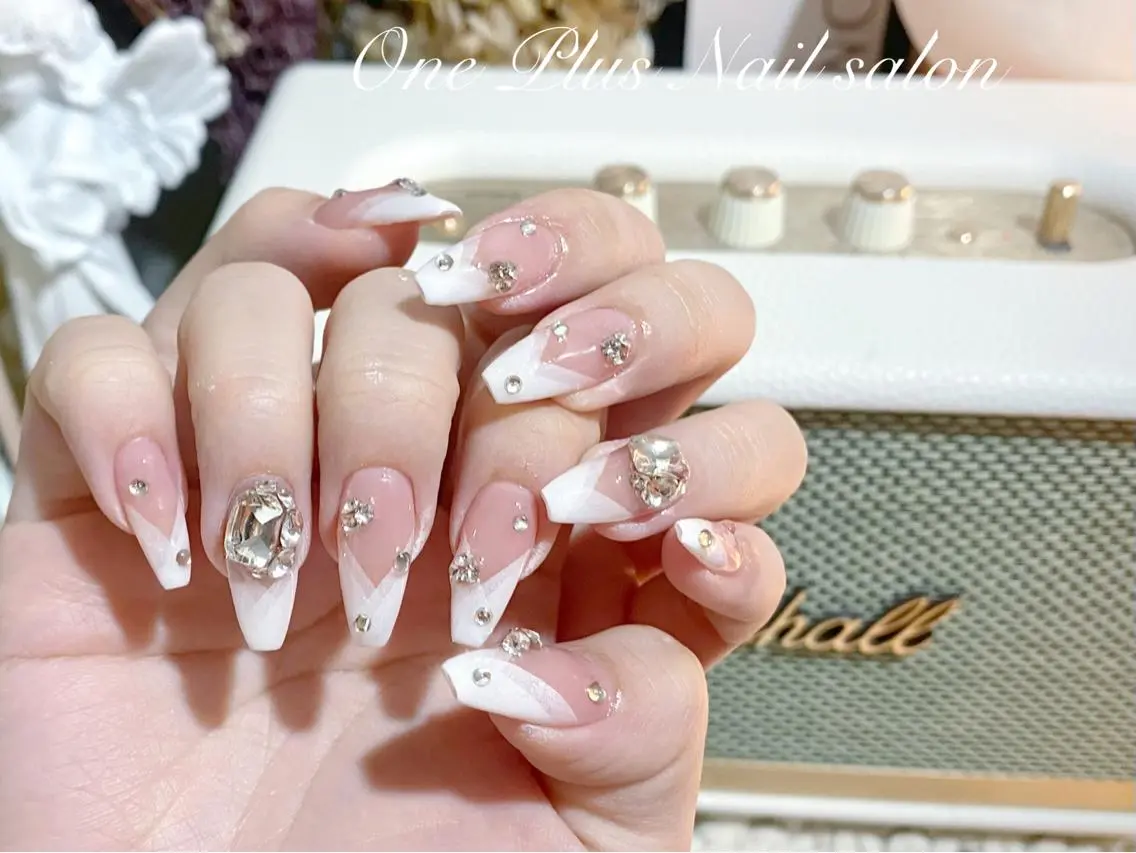 パーマ ネイル One Plus Nail Salonのネイルデザイン
