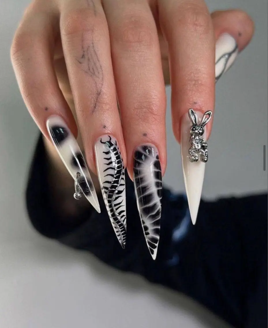 ネイル チークネイル ドット フットネイル フレンチネイル グラデーション ハンドネイル ハンドケア Nihonthy Nail 新宿のネイルデザイン