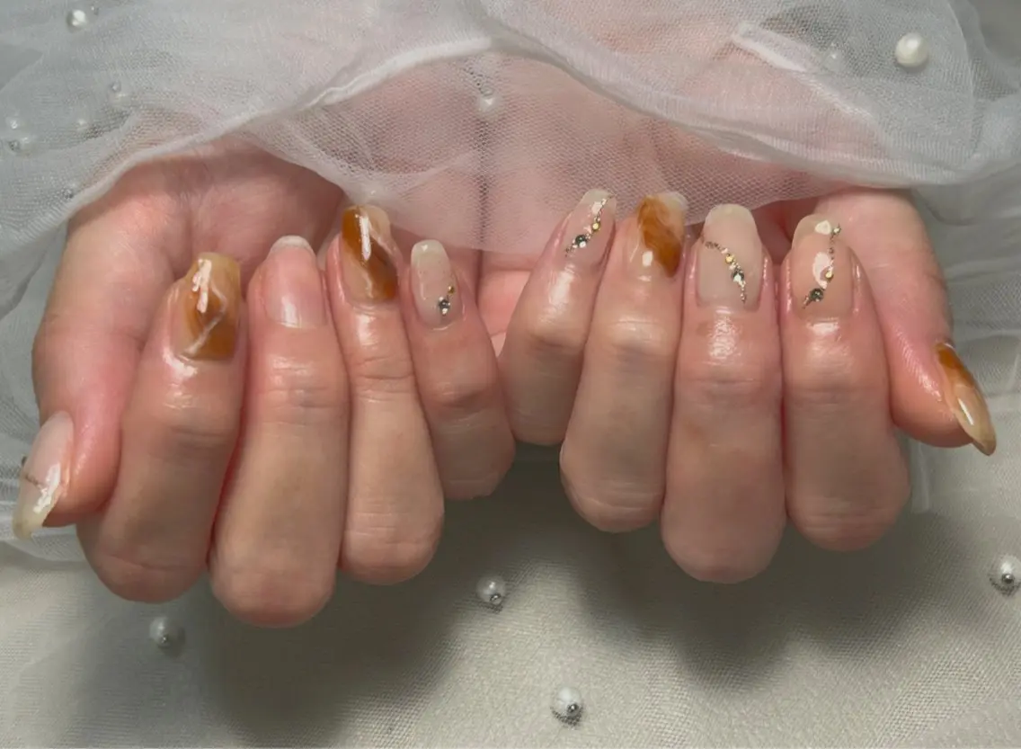 ネイル ハンドネイル 佐藤 友里絵のネイルデザイン
