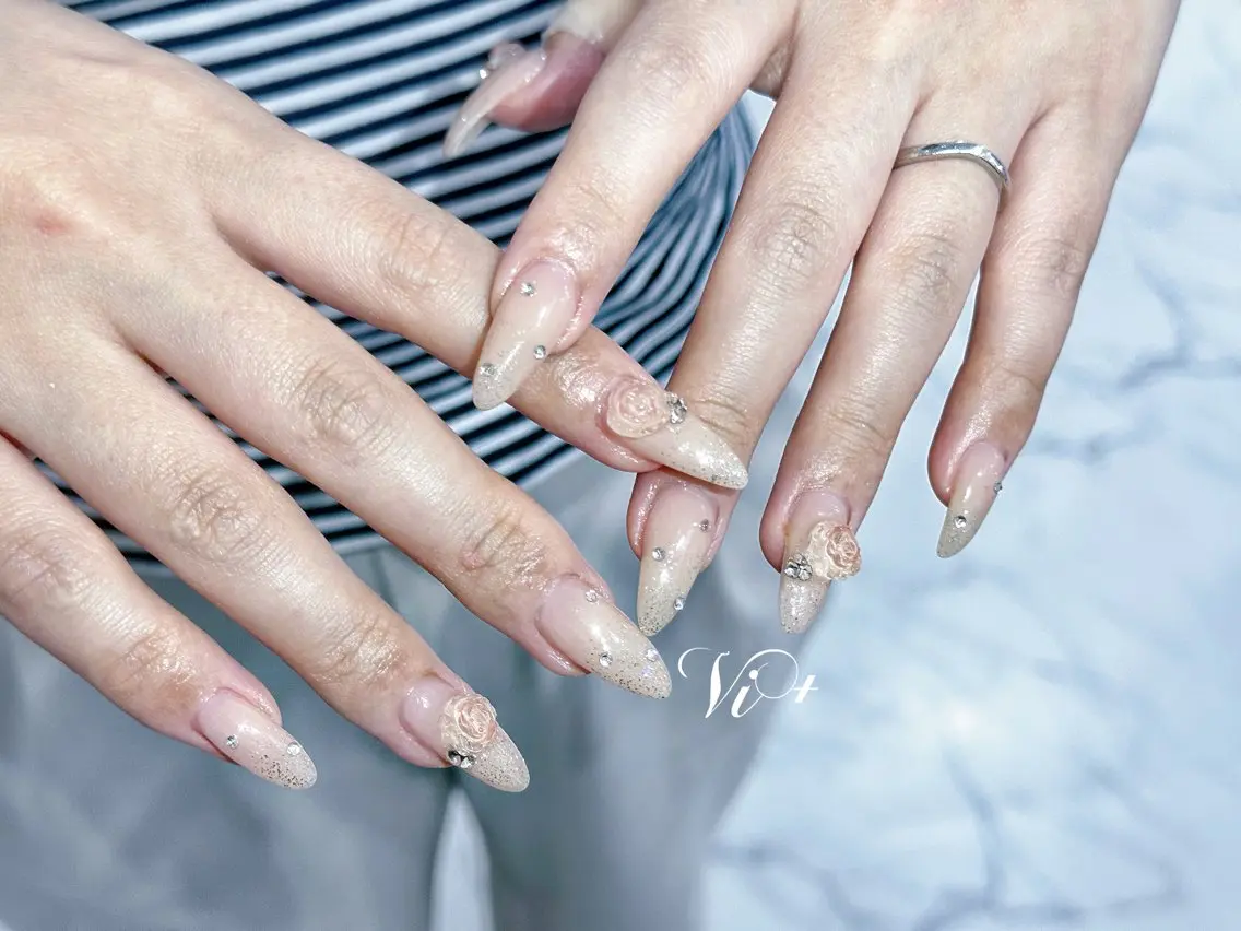 ネイル ハンドネイル ✨Nailsalon Vi+✨のネイルデザイン