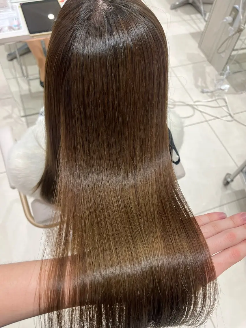 ロング 赤み消し透明感カラー 似合わせ前髪柴田礼空のヘアスタイル