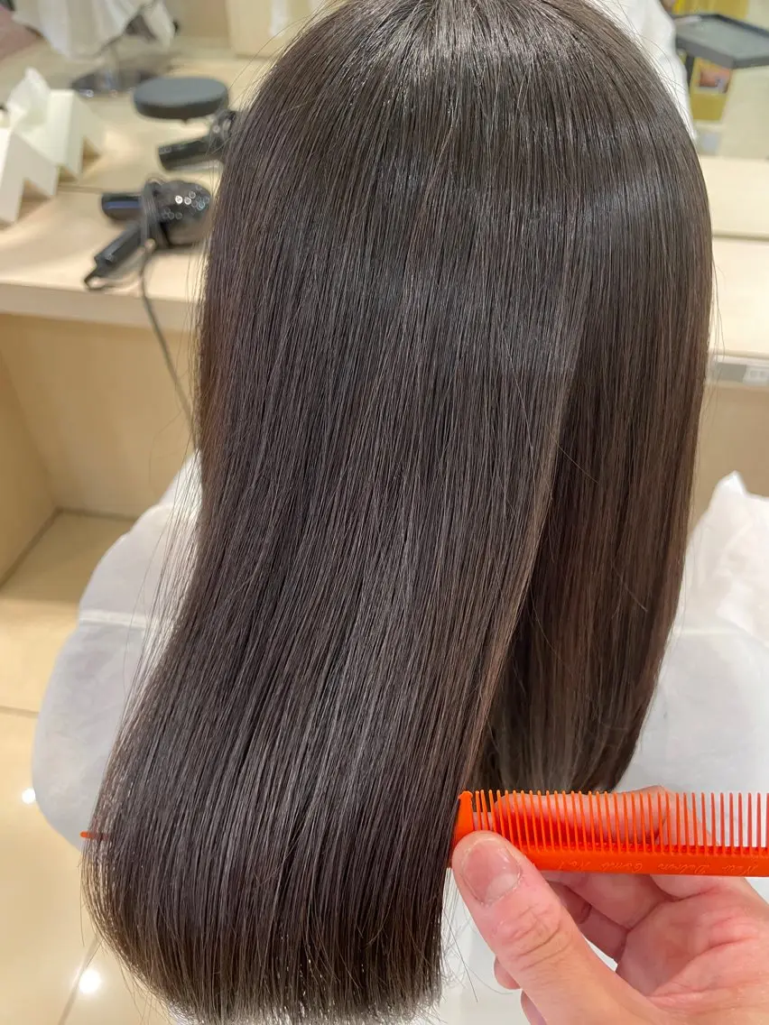 ロング カット 縮毛矯正 カジサ ケイコのヘアスタイル