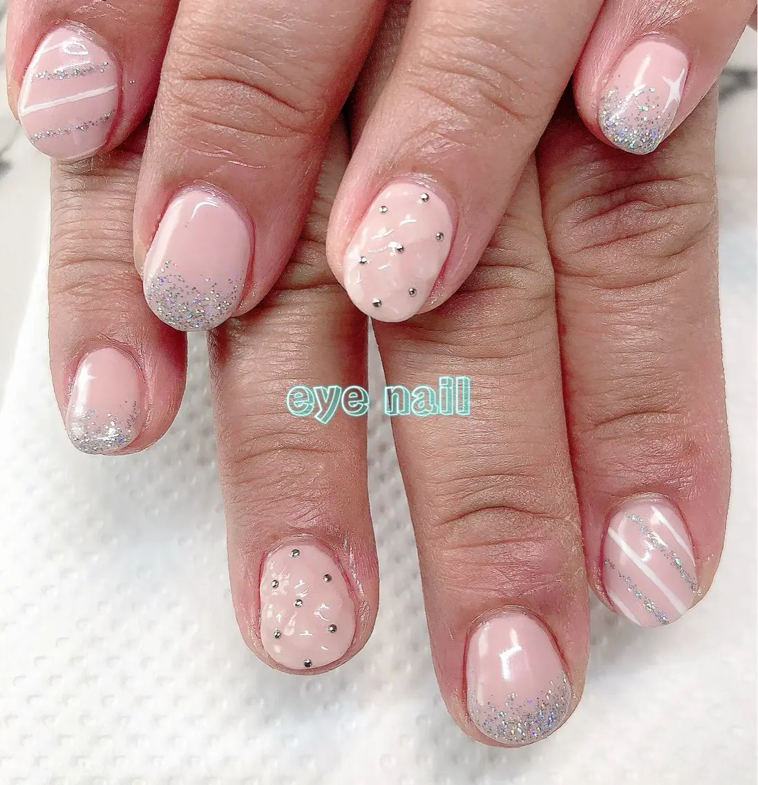 ネイル ジェルネイル ラメ(グリッター) ラメグラデーション ハンドネイル Eye nailのネイルデザイン