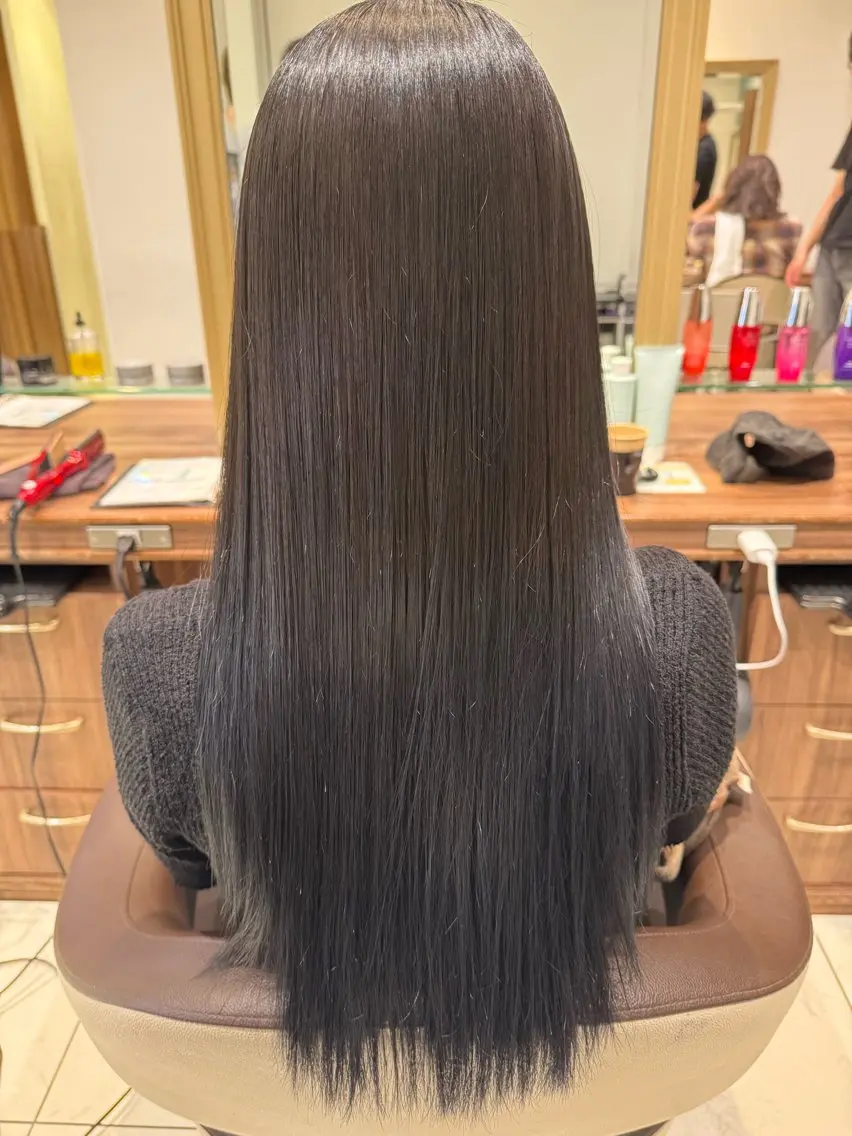 ロング パーマ カット 縮毛矯正 カットカラーモデル 募集中店長　伊熊祐紀のヘアスタイル