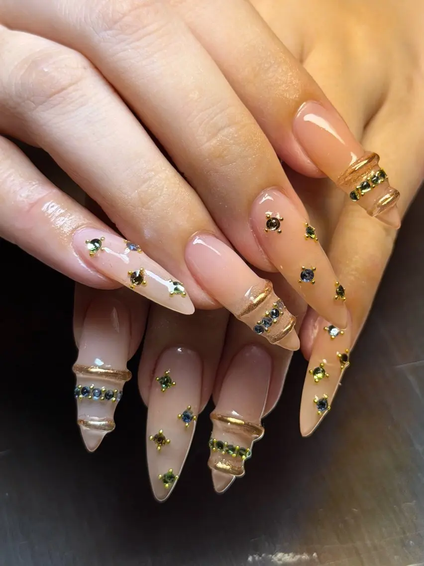 ネイル ハンドネイル Rits nail ⛓️Ayakaのネイルデザイン