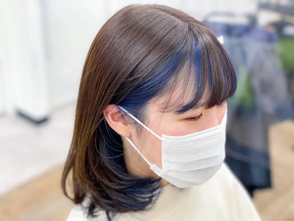 ミディアム カラー ミストバング ブルーカラー フェイスフレーミング ネイビーカラー louwe 武藤幸世のヘアスタイル