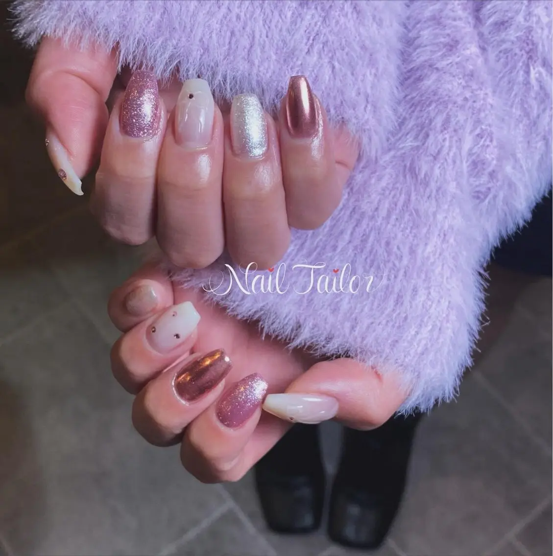 ネイル フラワーネイル ジェルネイル キラキラネイル ミラーネイル ピンク ハンドネイル NailTailor ネイルテイラーのネイルデザイン