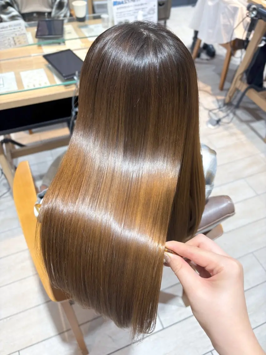 ミディアム 縮毛矯正 トリートメント Ami 🕊✨のヘアスタイル
