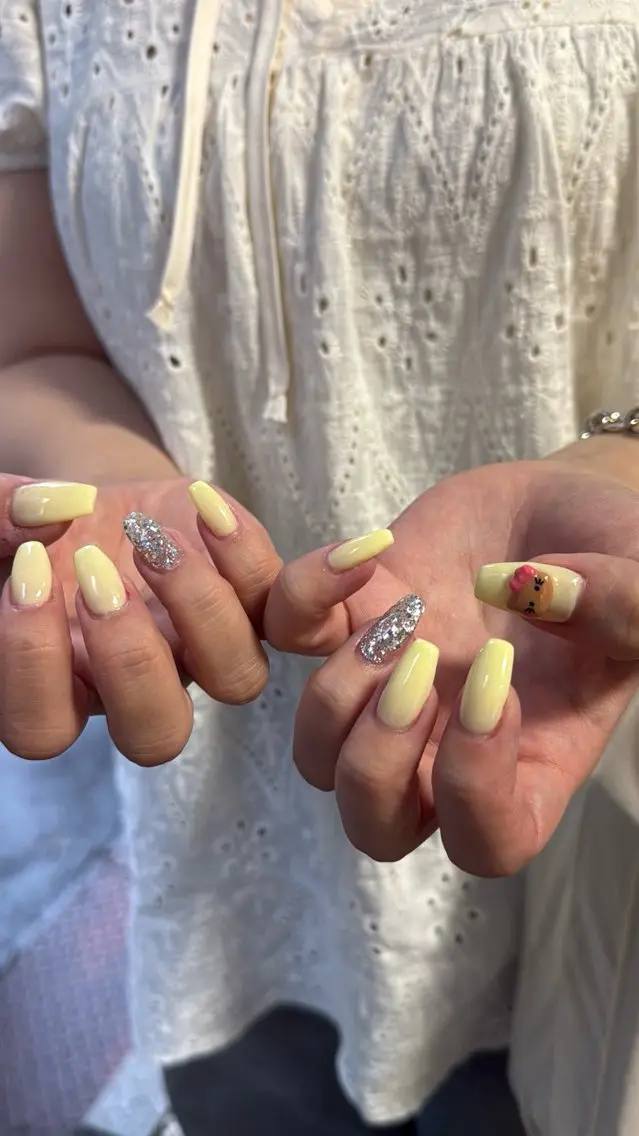 ネイル フラッシュネイル フラッシュマグ フットネイル フレンチネイル 韓国ネイル ハンドネイル SAKU nail 作島茜のネイルデザイン