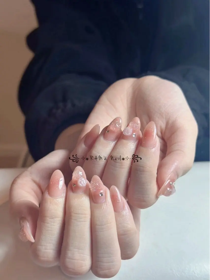ネイル キラキラネイル マグネットネイル ミラーネイル ピンク 春ネイル ハンドネイル RAMU Nail 恵比寿店のネイルデザイン