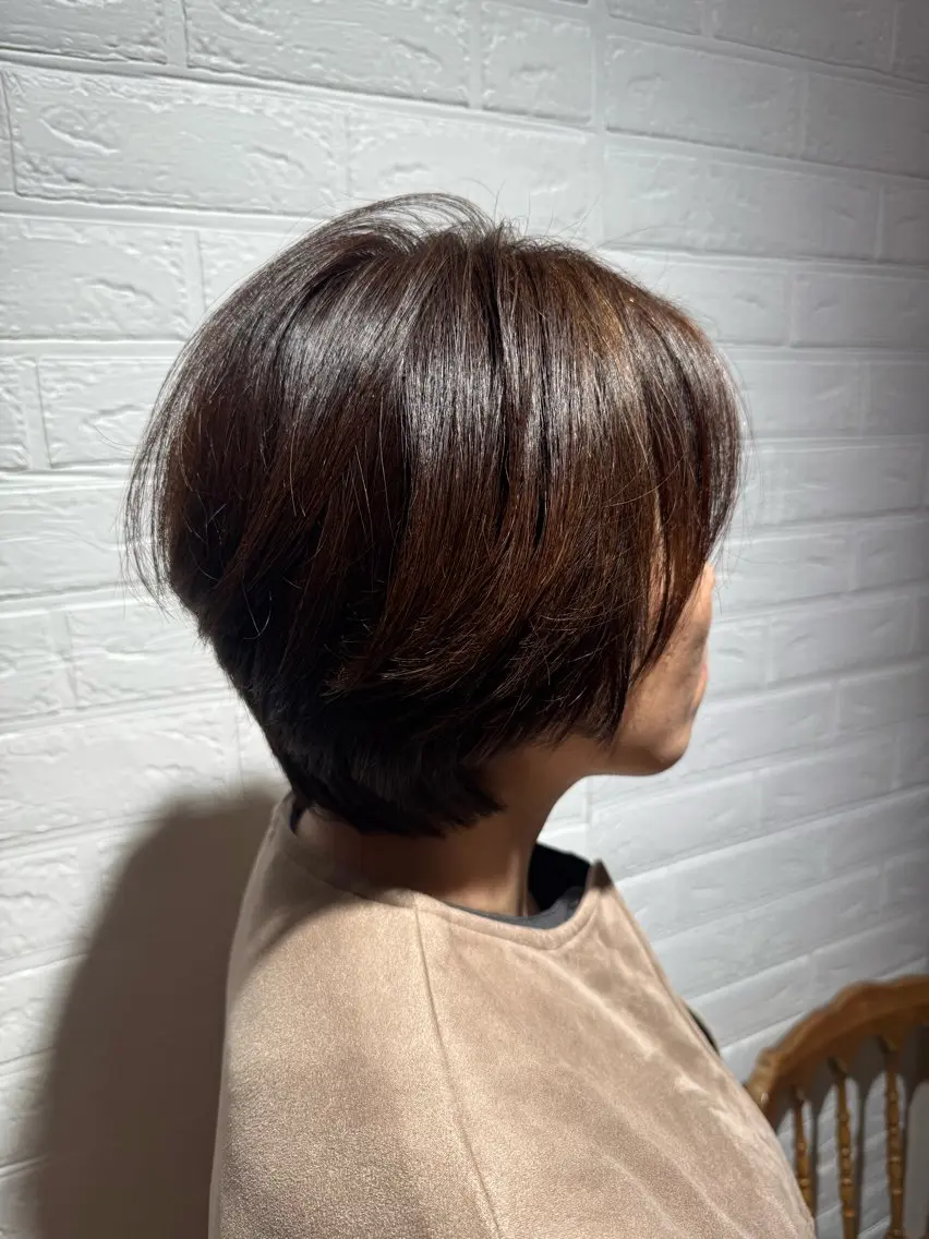 ショート 透明感カラー/ レイヤー/SHUNのヘアスタイル