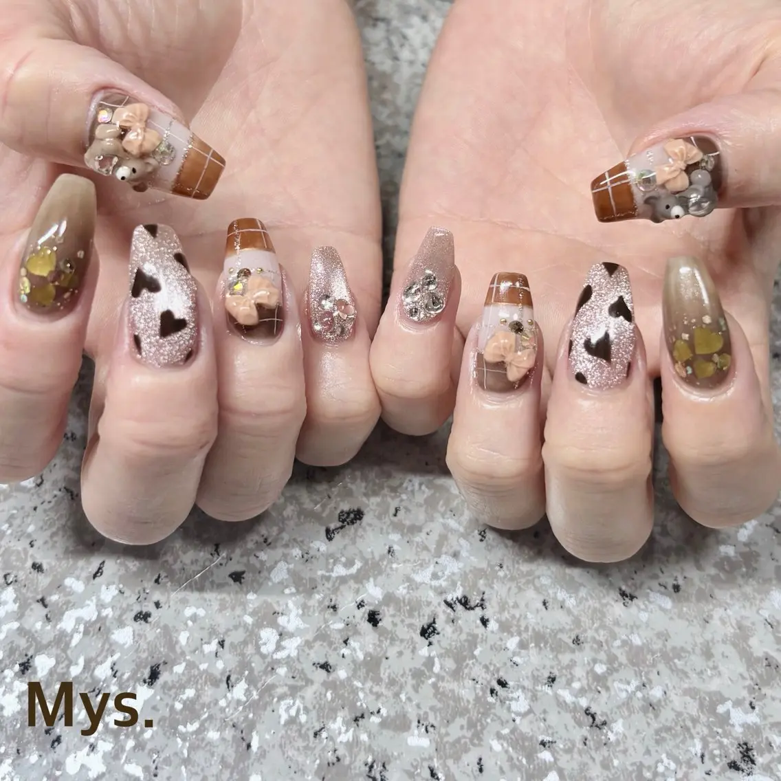 ネイル ハンドネイル Mys. 三上紗紀のネイルデザイン