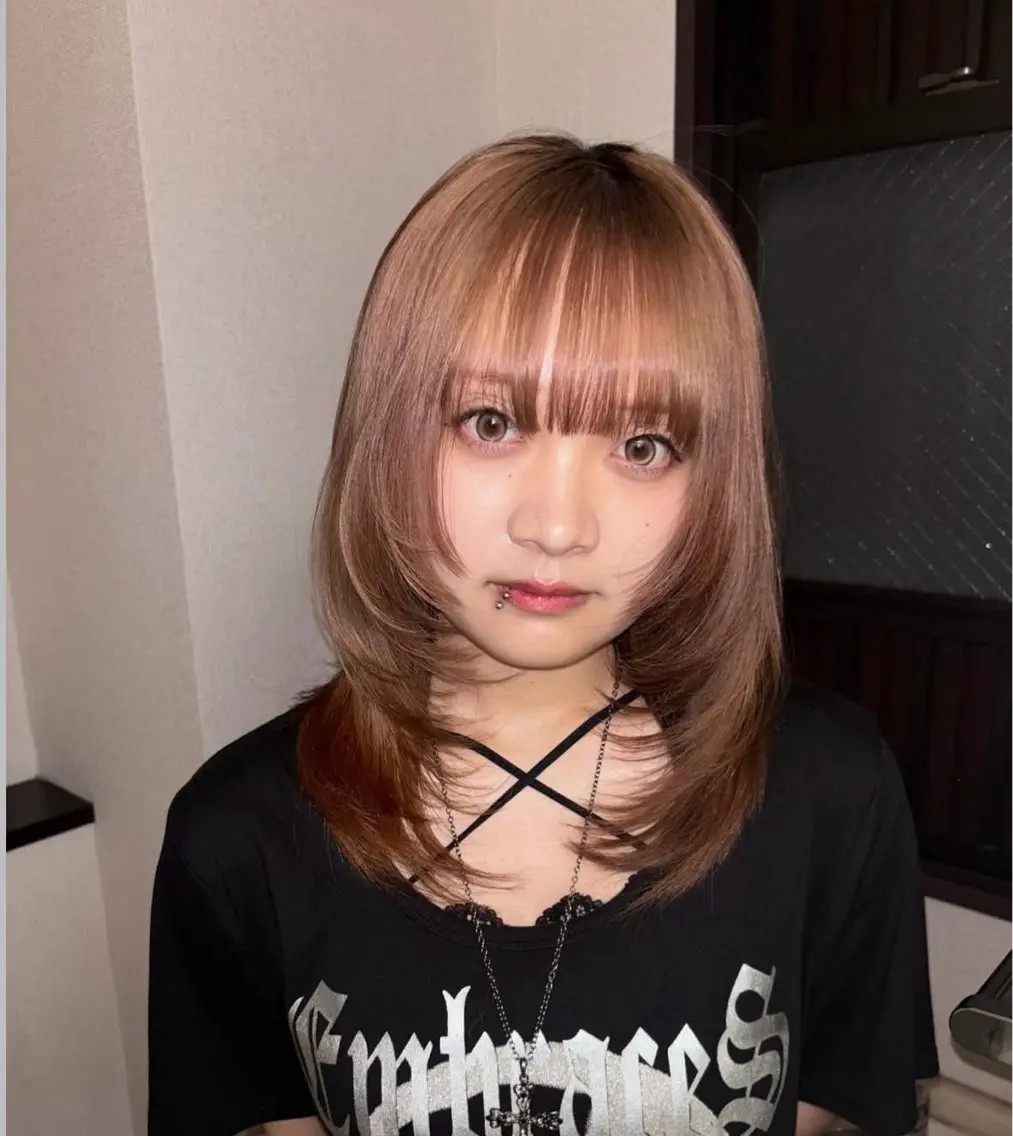 【ベーシックコース】💐cut+透明感カラー+うる艶シルクトリートメント+ヘッドスパ 💐の写真