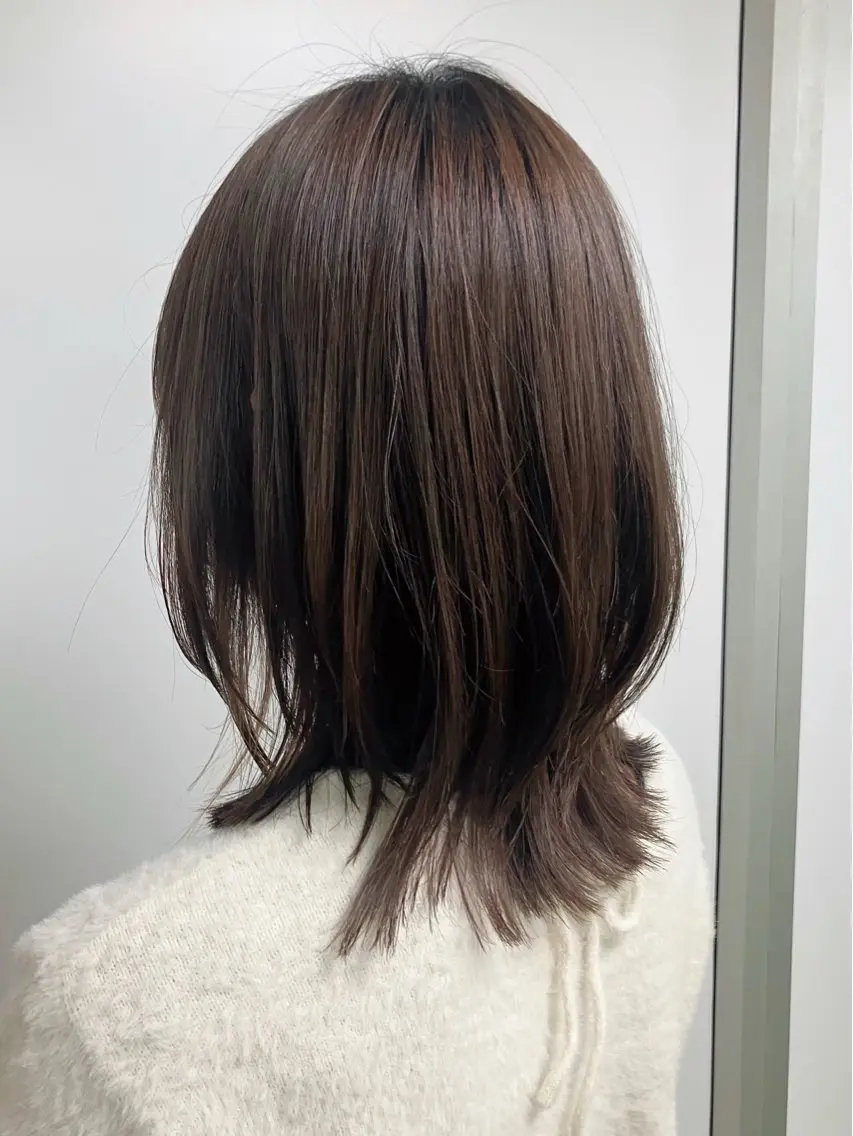 ミディアム ショートボブ ミディアムレイヤー ボブ レイヤーカット 似合わせカット fumikaブリーチ /デザインのヘアスタイル