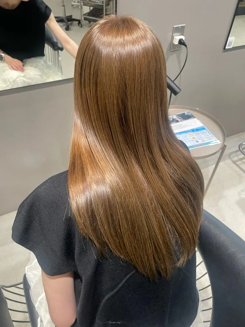 ロング カラー ヘアカラー ないとう ゆうかのヘアスタイル