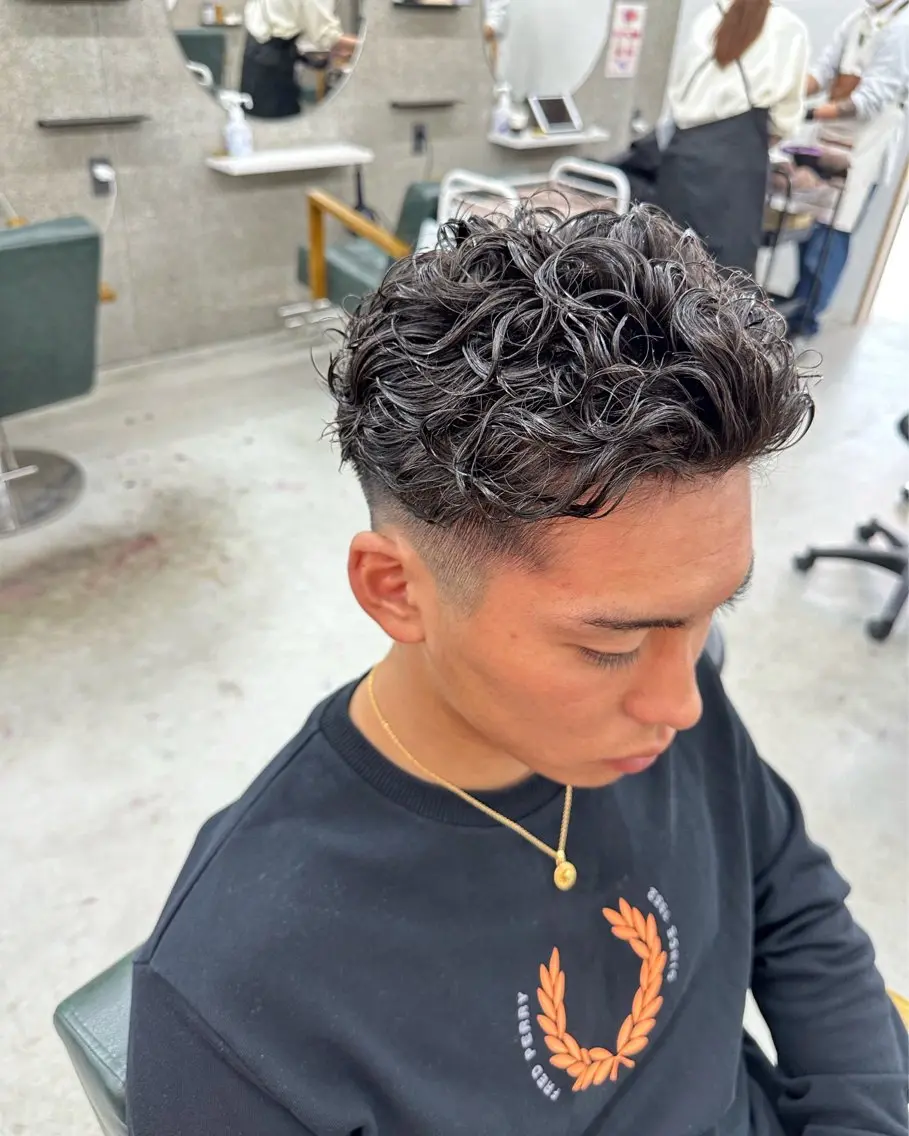パーマ メンズ カット パーマ 八谷 将平のヘアスタイル