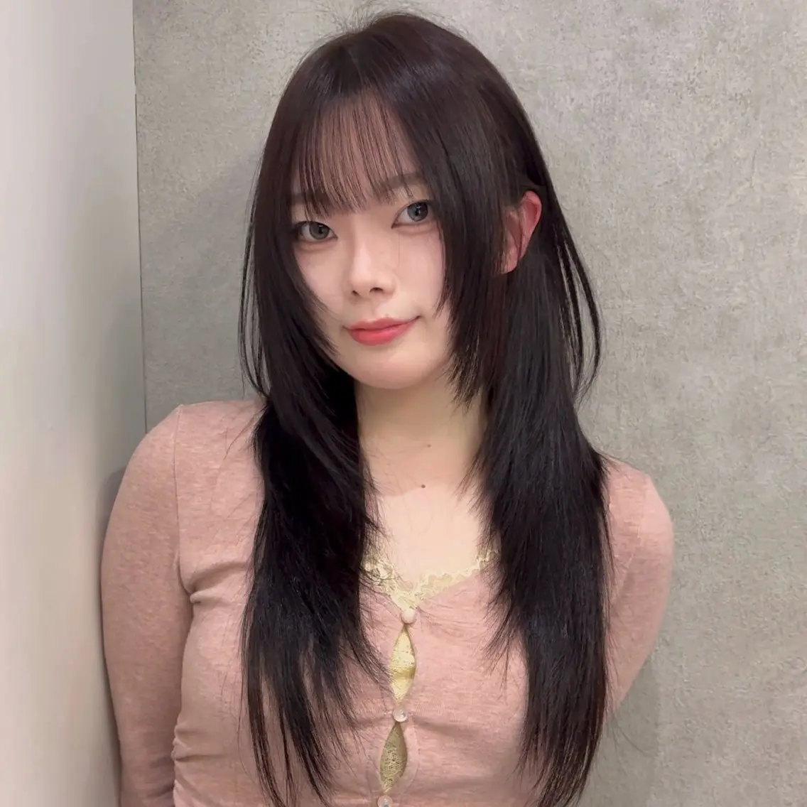 ロング カット ヘアカラー トリートメント ヘッドスパ ヘアセット ハッシュカット🖤✨ 顔周り/韓国ヘアのヘアスタイル