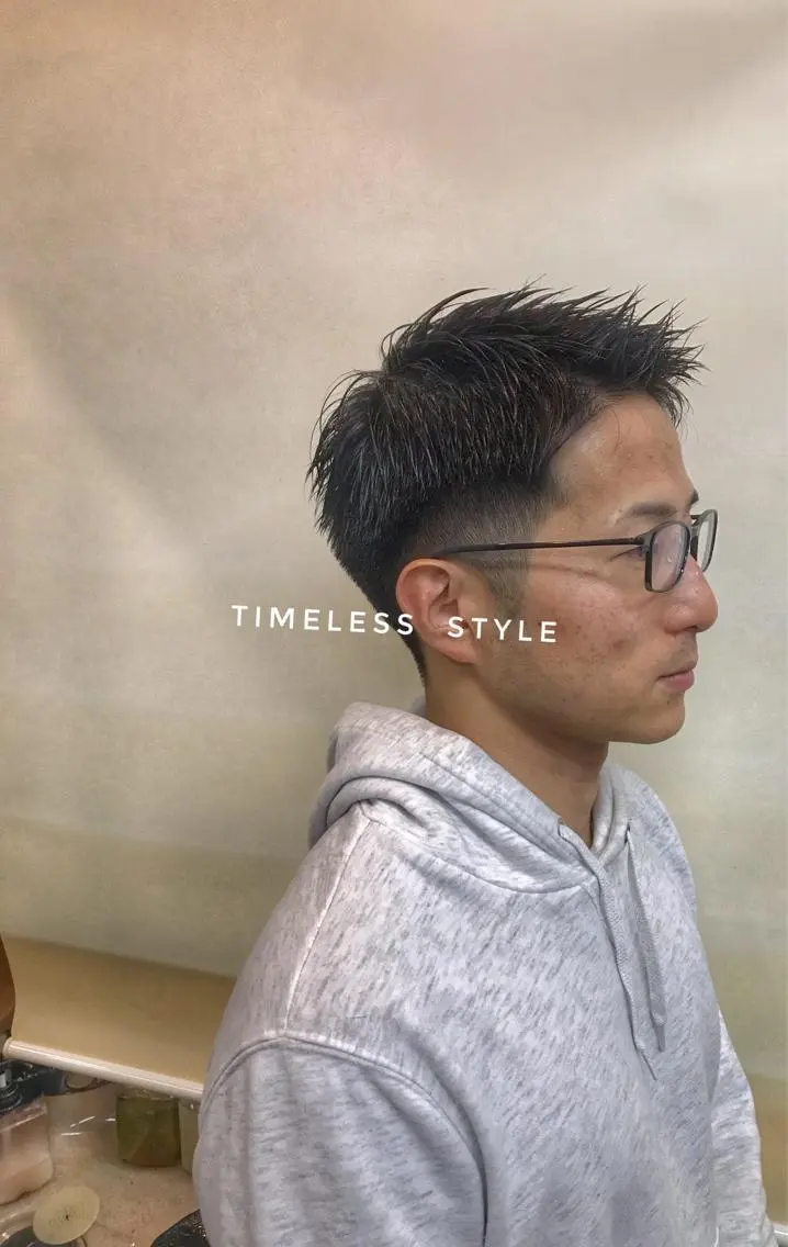 【メンズ】 bornカット+シャンプー+眉シェーブの写真
