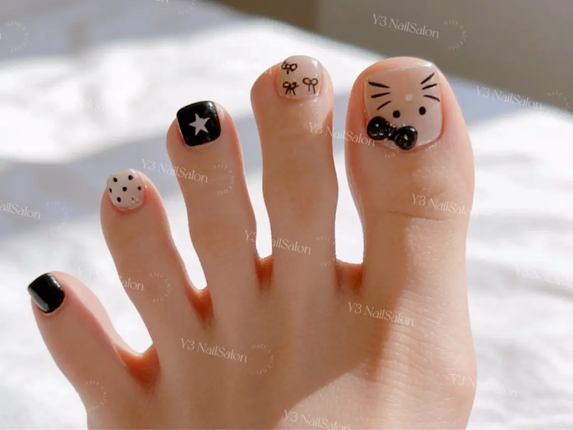 ネイル アートネイル フットネイル ハート 持ち込み リボン フットネイル Y3 NailSalonのネイルデザイン