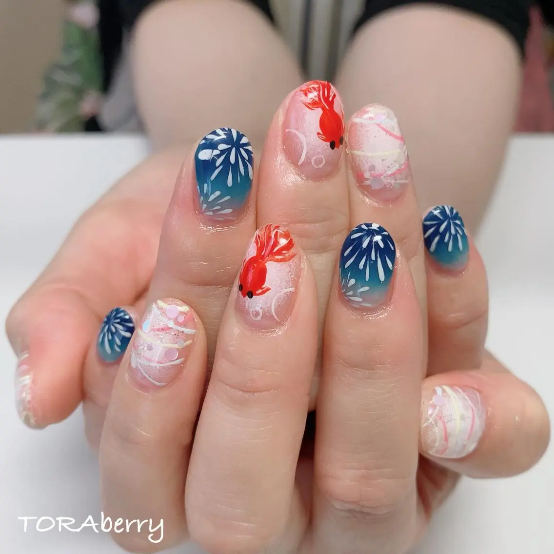 ネイル ネイリスト なつみのネイルデザイン