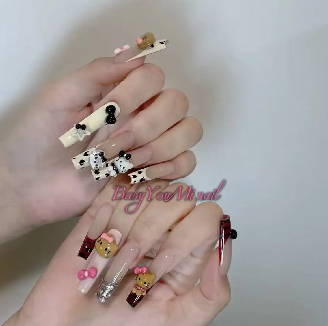 ネイル オーロラネイル フラワーネイル フットネイル フレンチネイル ジェルネイル ハンドネイル BabyYouMi nailのネイルデザイン