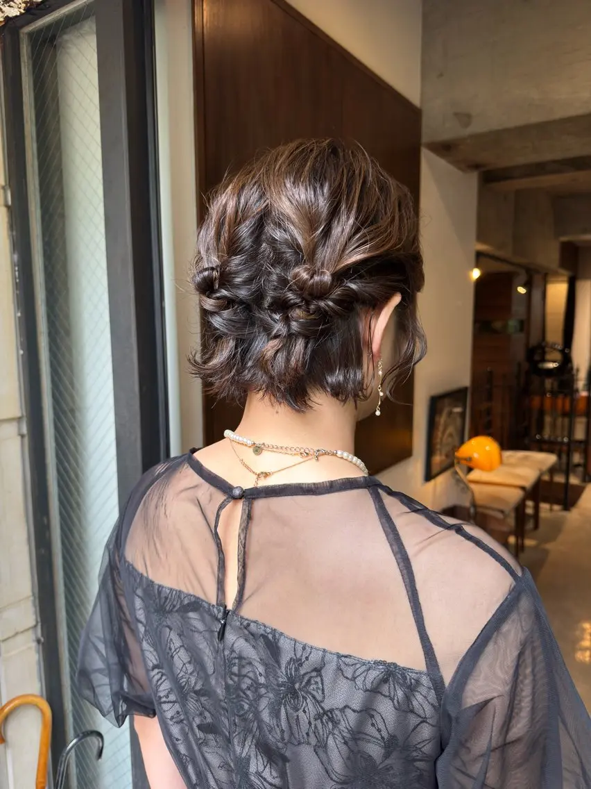 ミディアム ヘアアレンジ ヘアセット お呼ばれヘア✨️ Akari🧸🤍のヘアスタイル