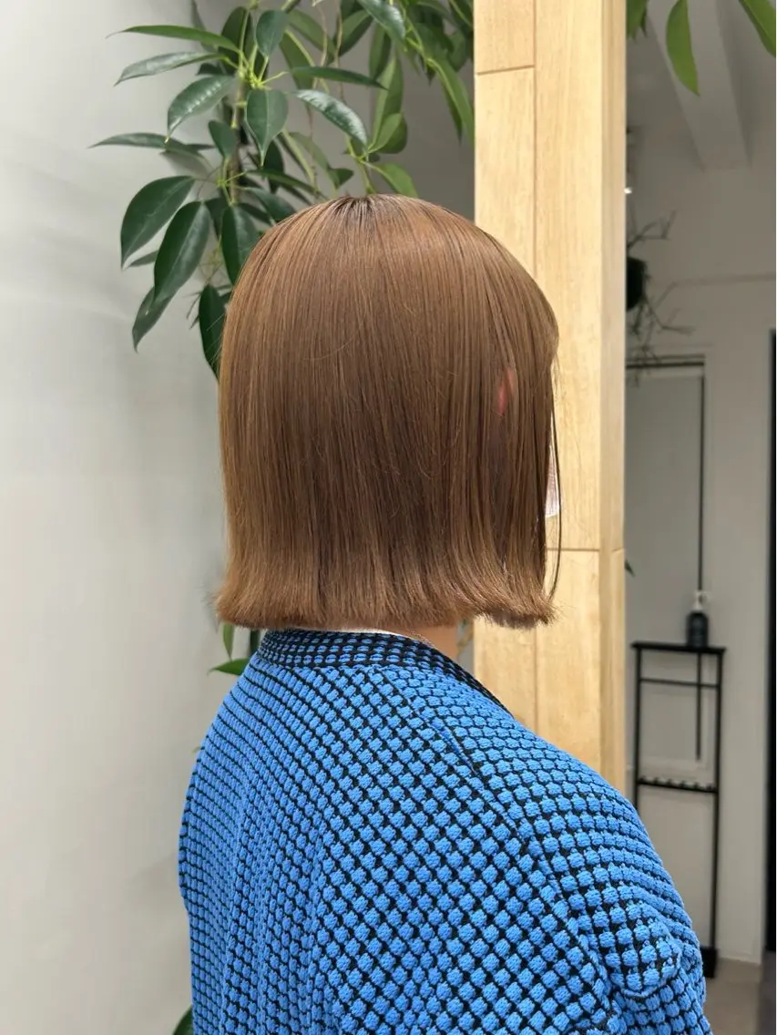カラー ボブ lomalia moekaのヘアスタイル