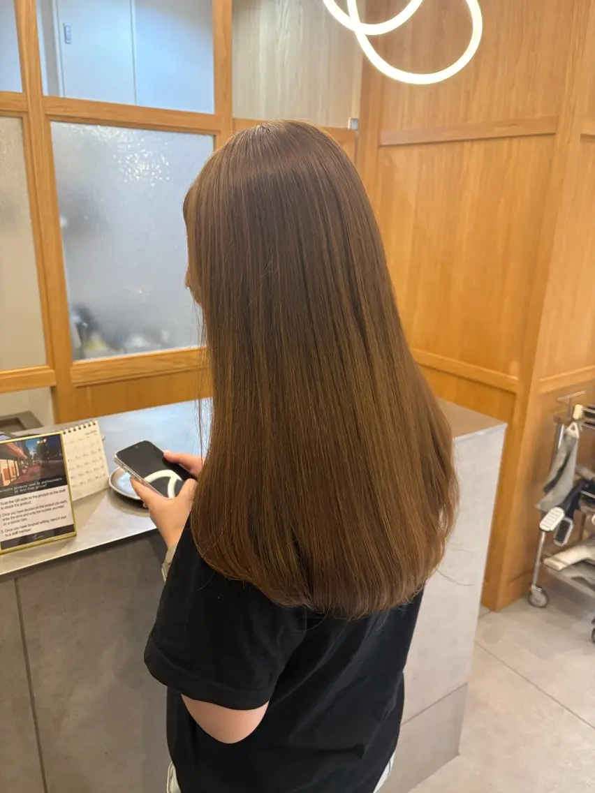 ロング カラー ブリーチ ブリーチなしカラー three. 牧薗 里央のヘアスタイル