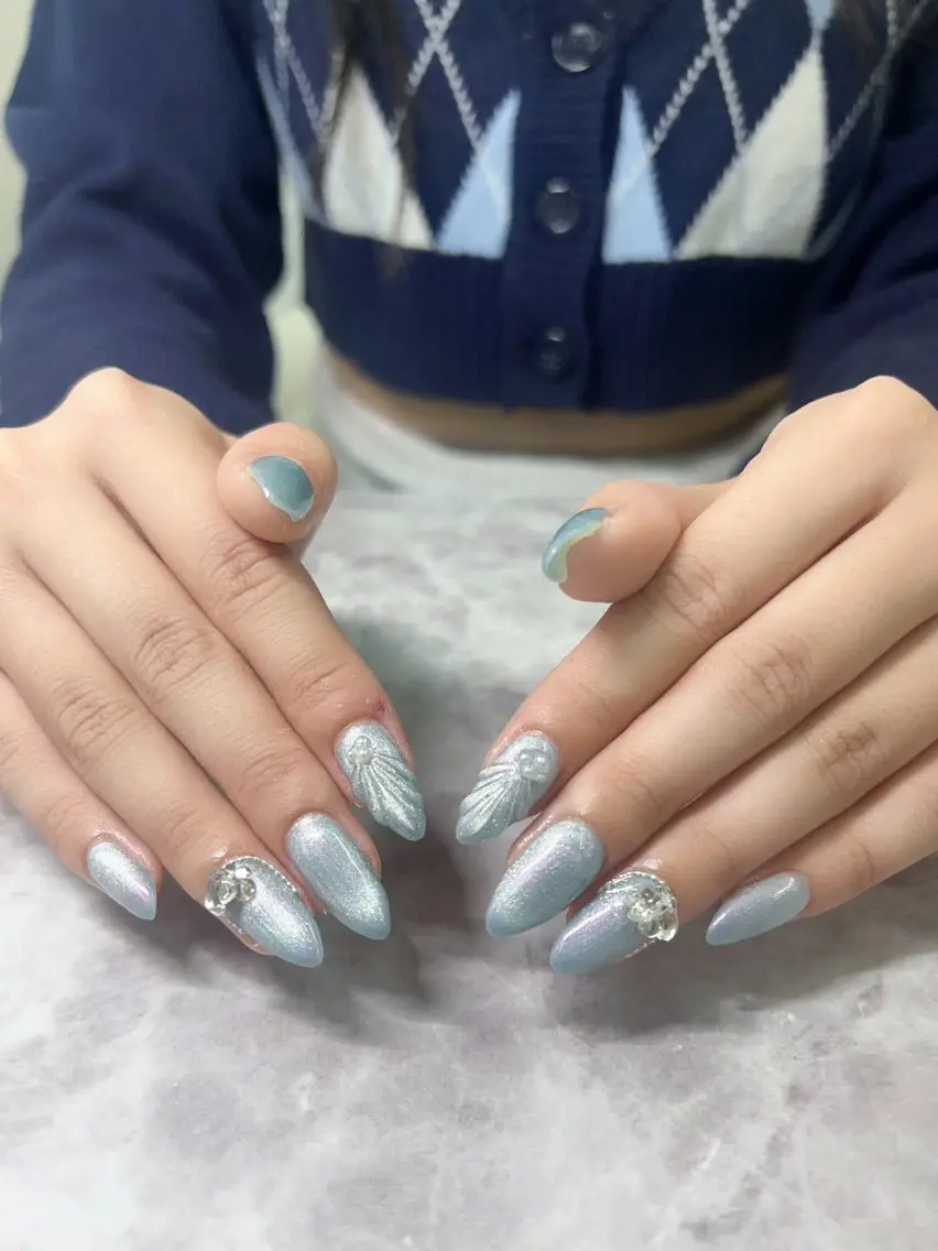 ネイル キラキラネイル 韓国ネイル ネイルチップ ワンホンネイル Anela Nail Studioのネイルデザイン
