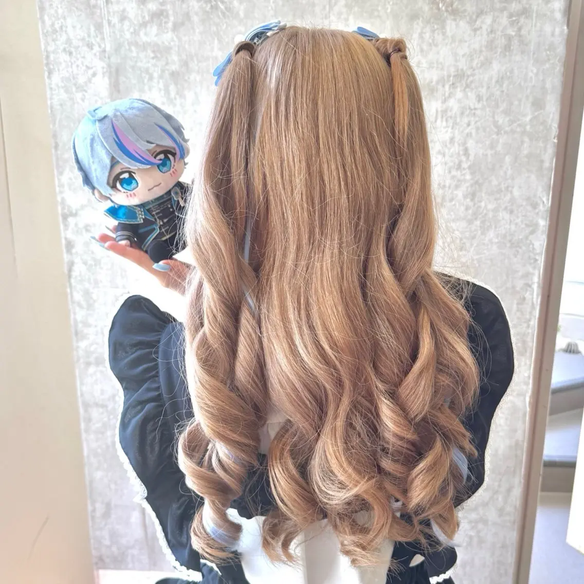 ロング ヘアアレンジ ヘアセット ヘアメ🎀ハイトーン 🩵エクステ🪄しほのヘアスタイル