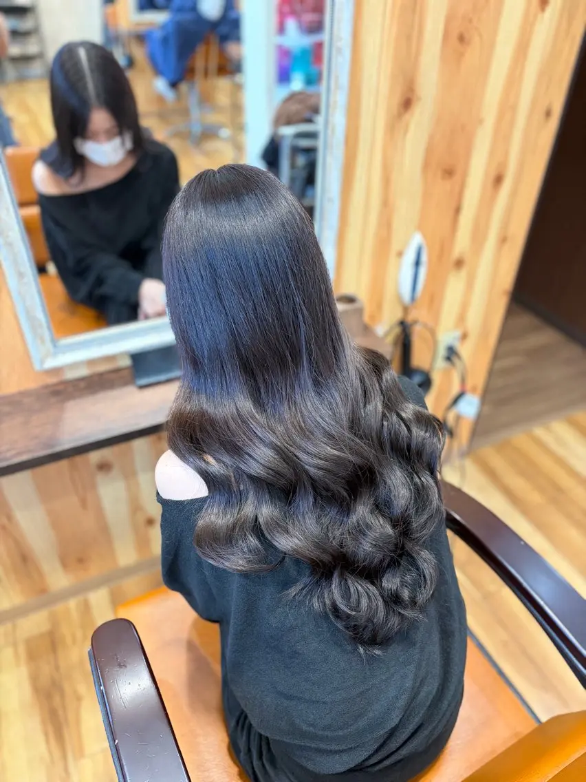 ロング カラー tetote ミコのヘアスタイル