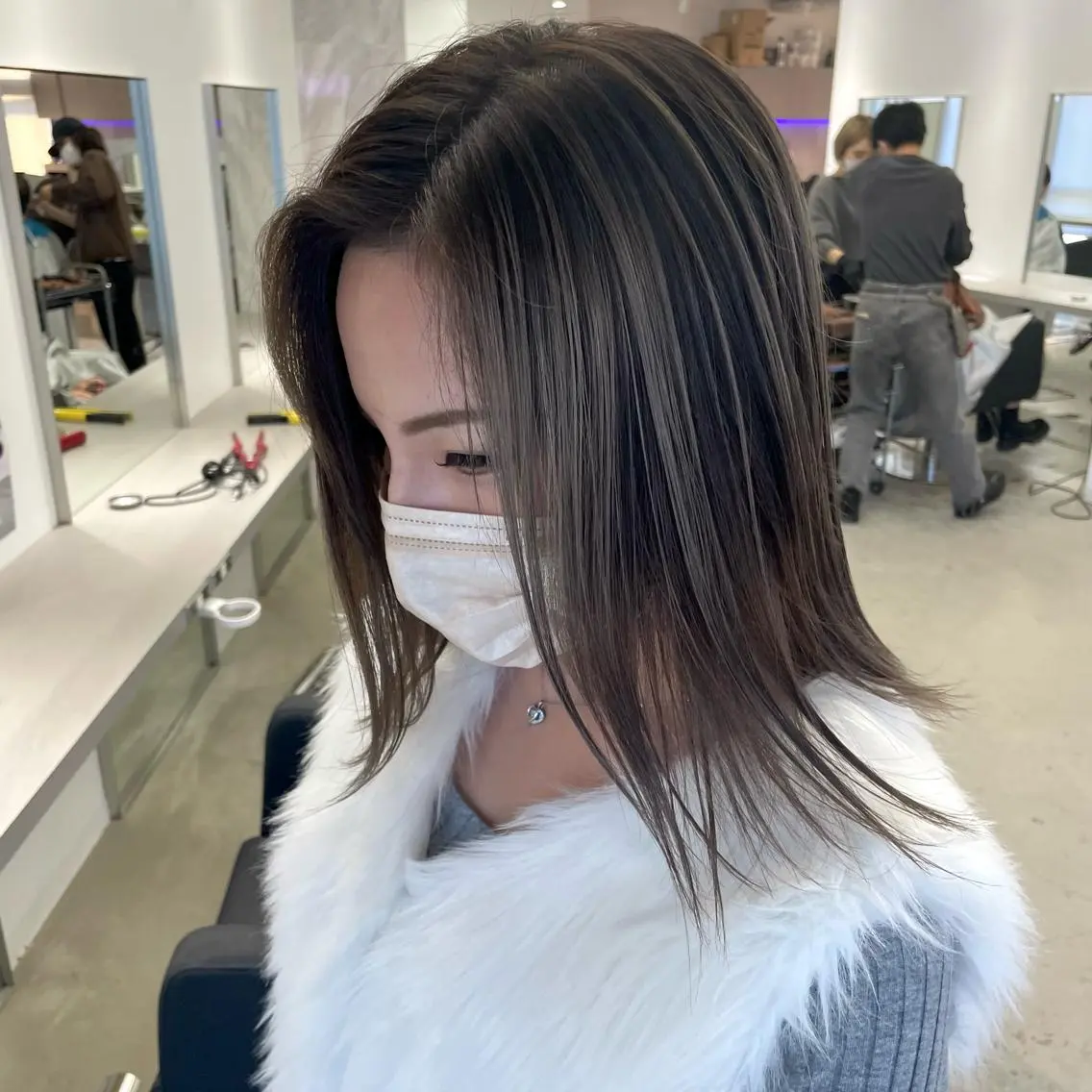 ミディアム カラー ヘアアレンジ バレイヤージュ 外国人風カラー レイヤーカット カット ヘアカラー トリートメント 🎗秋山勇/ GEAR.代表のヘアスタイル