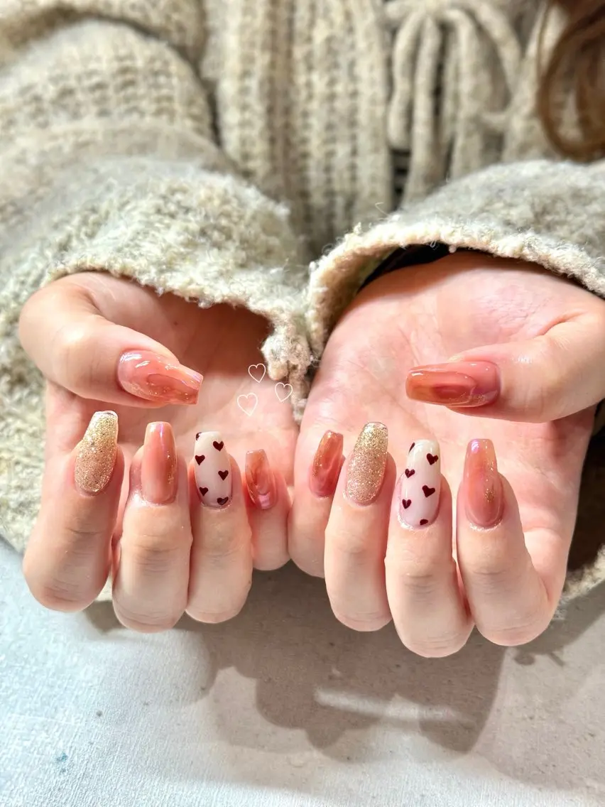ネイル ジェルネイル ハート パラジェル MONICA KARENのネイルデザイン