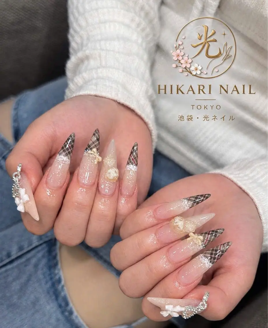 ネイル チークネイル 長さ出し フレンチネイル ガーリー ハロウィン ハンドネイル HikariNail Ikebukuroのネイルデザイン