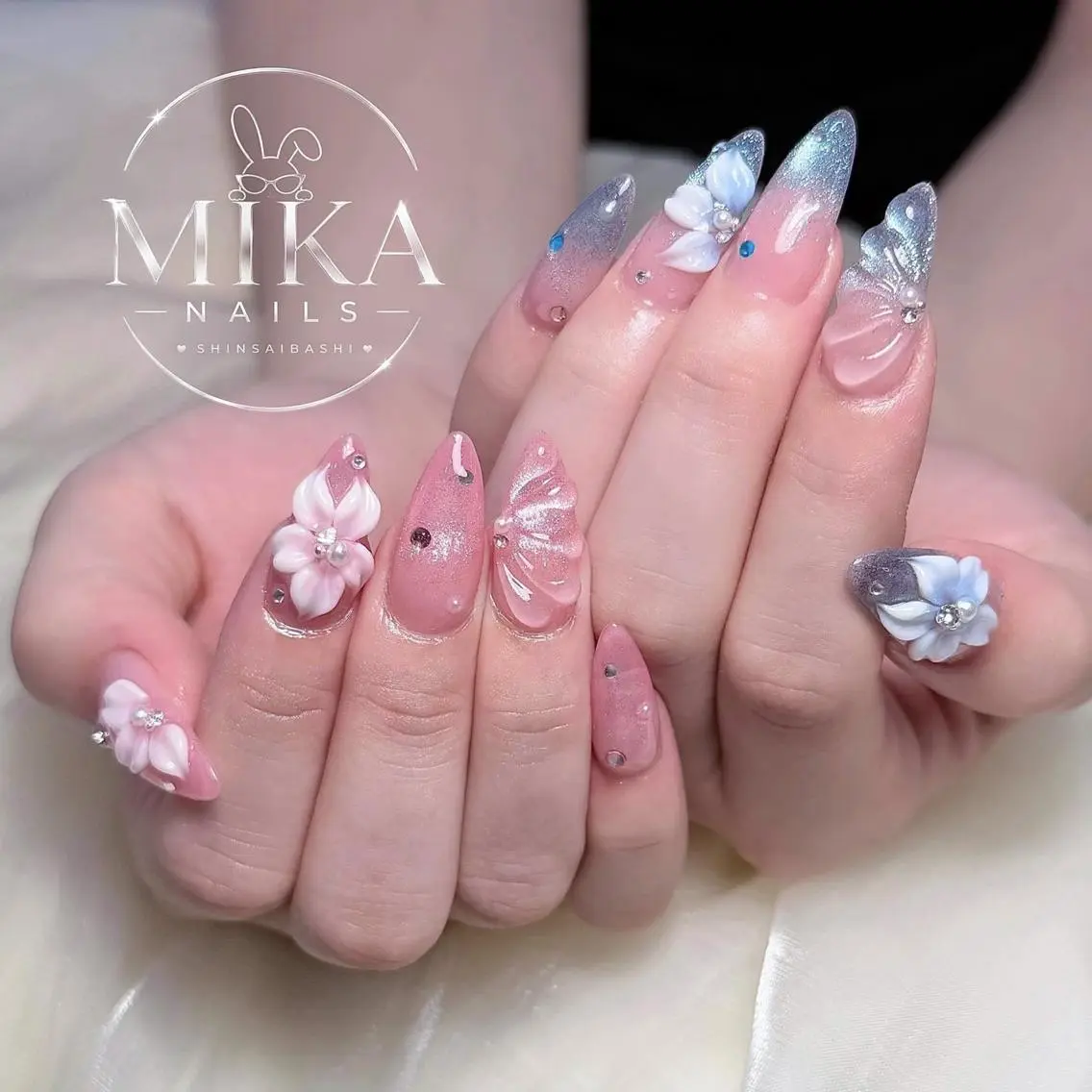 ネイル アートネイル チークネイル ドット フットネイル フレンチネイル ハンドネイル ハンドケア Mika Nails 心斎橋のネイルデザイン