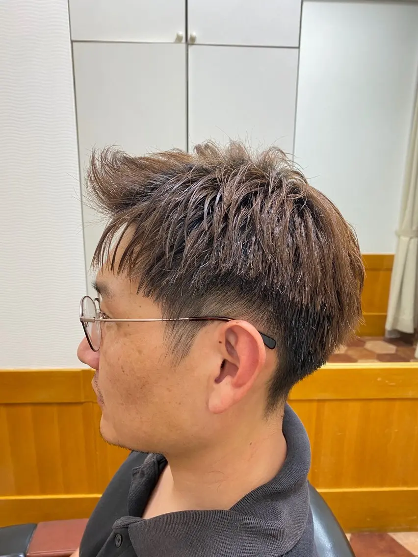 ショート メンズ カット ヘアカラー 森 敦生のヘアスタイル