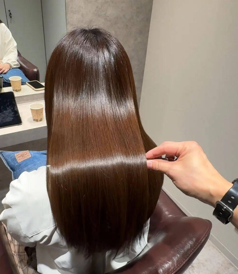 セミロング カット ヘアカラー トリートメント 新宿🚉髪質改善専門 waTatoriのヘアスタイル