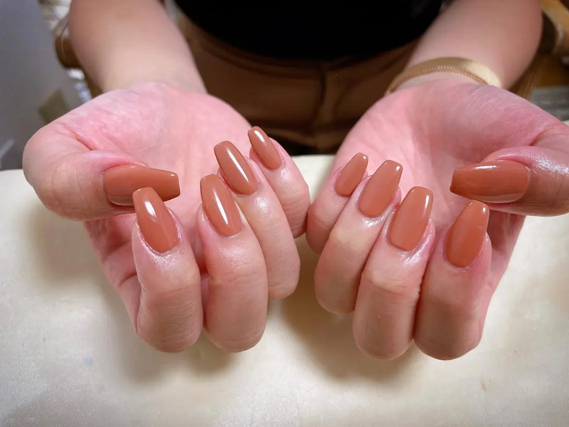 ネイル ワンカラーネイル オレンジ mogunail &blowのネイルデザイン