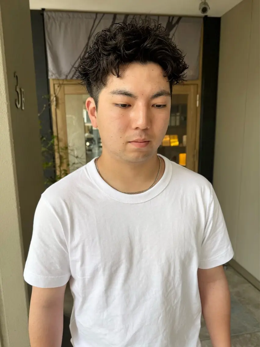 パーマ メンズ スパイキーショート mau tomokaのヘアスタイル
